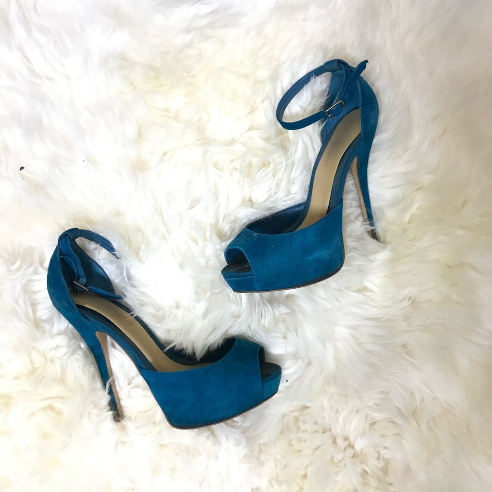 Teal suede Steve Madden heels